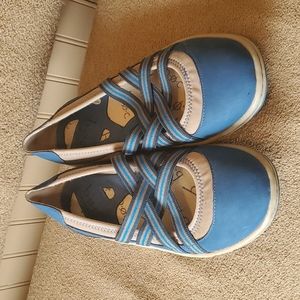 EUC B.O.C. Mary Jane comfort shoes size 7 blue beige